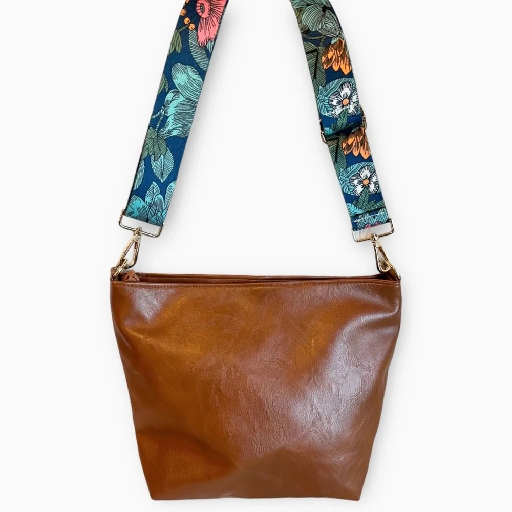 Brown Medium Size Faux Leather Zipper Hobo Handbag